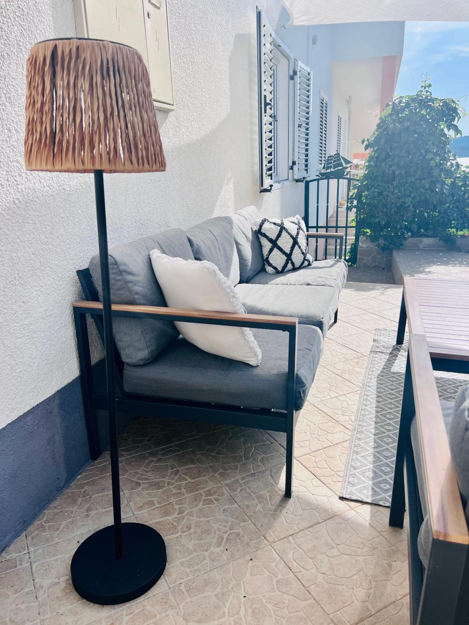 Apartmani-Okrug Gornji-Ciovo Trogir Exterior foto